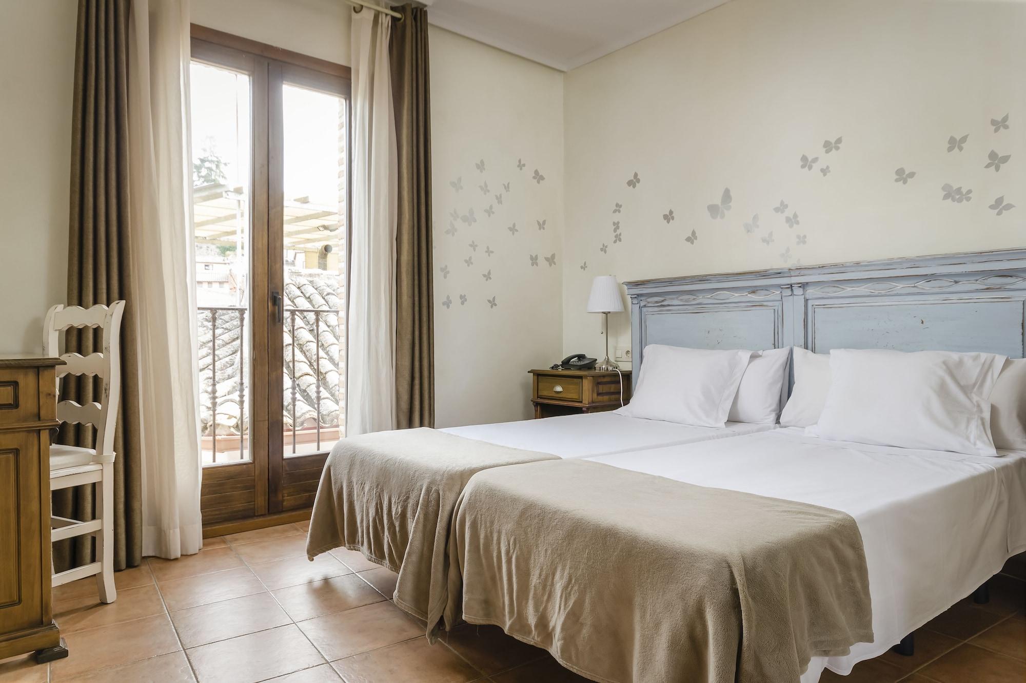 วายไอที ปวยร์ตา บิซากรา Hotel โตเลโด ภายนอก รูปภาพ